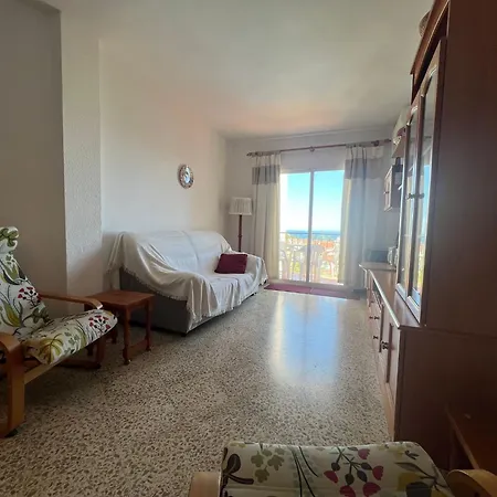 Cd-2635 Two Bedroom *
